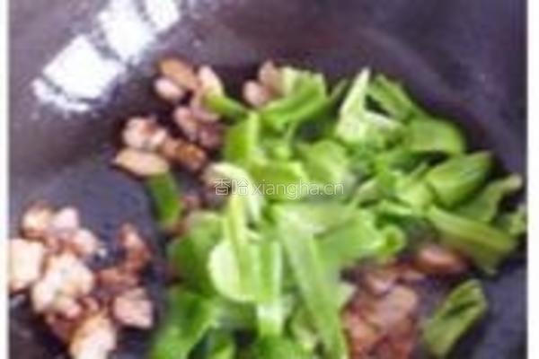 五花肉豆豉炒青椒的做法图解5