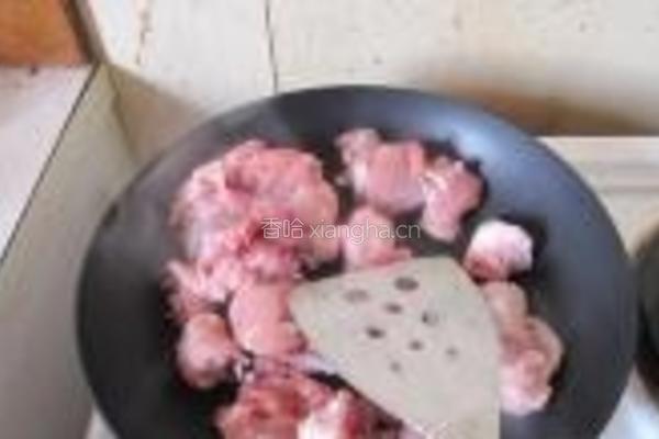 栗子烧鸡腿的做法图解3