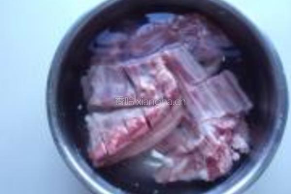手抓羊肉的做法图解1