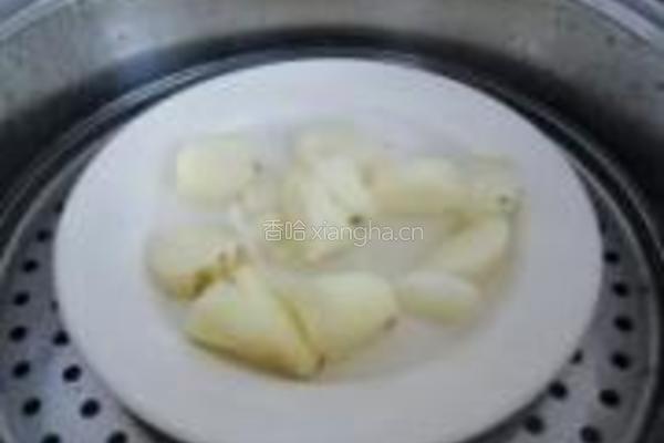 缤纷圣诞腊味炒饭的做法图解9