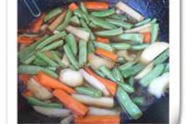 土豆炖豆角的做法图解8