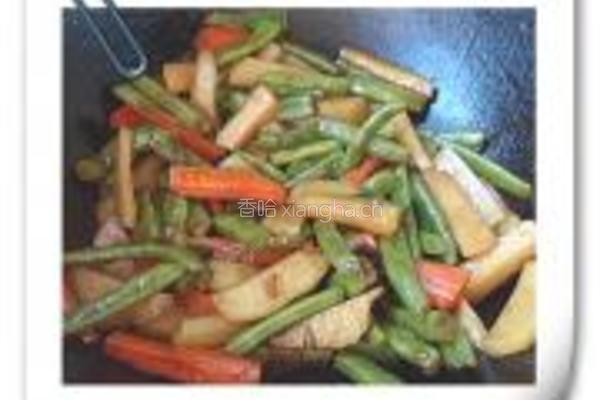 土豆炖豆角的做法图解9
