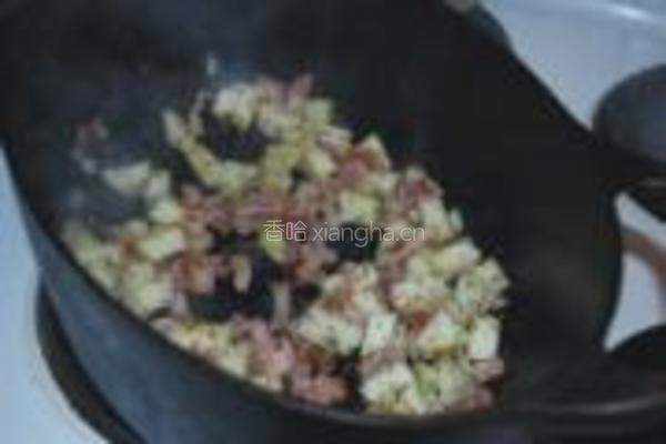 夹心肉卷李子的做法图解7