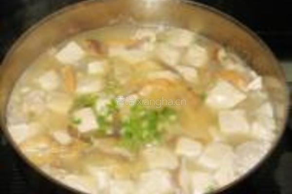 香菇海虾豆腐汤的做法图解7