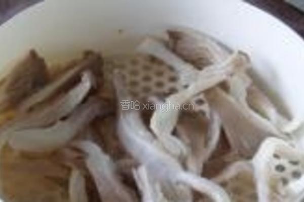 干煸平菇的做法图解3