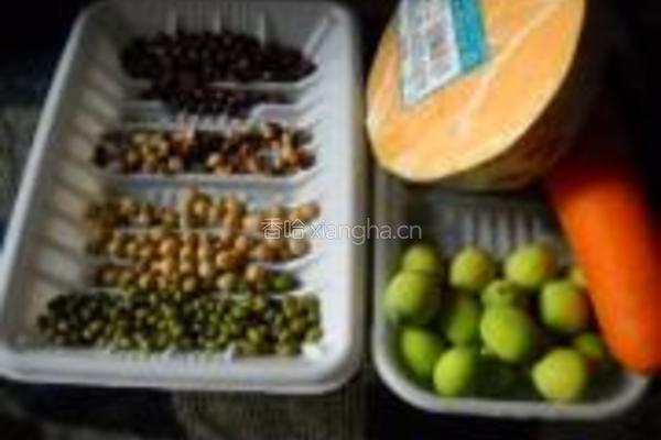 蜜豆冰蔬果糯米粥的做法图解1