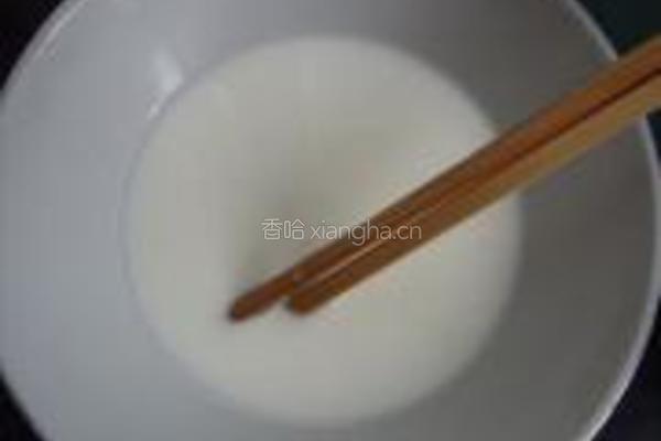 酥脆炸平菇的做法图解3
