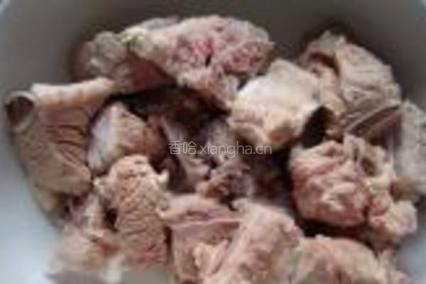 十香醉排骨的做法图解1