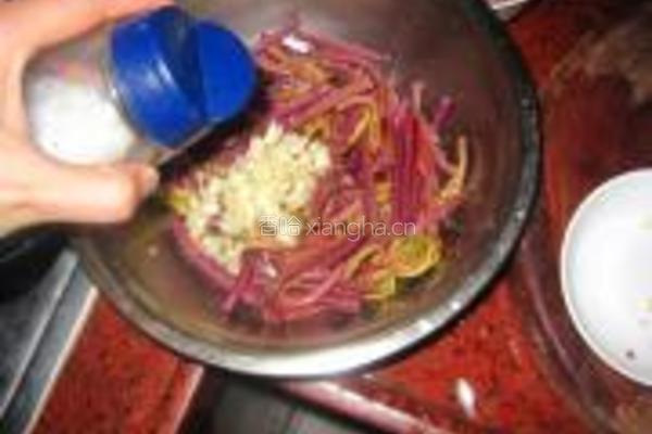 凉拌蕨菜的做法图解7