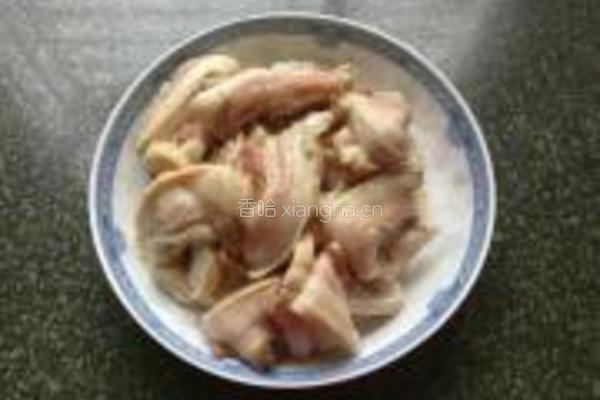 辣椒炒肉的做法图解2