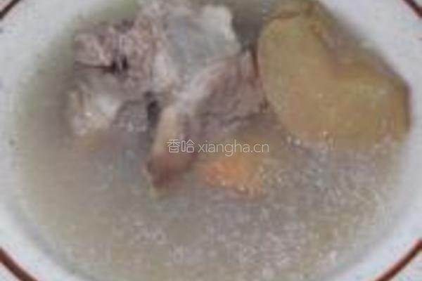 南北杏川贝苹果汤的做法图解4