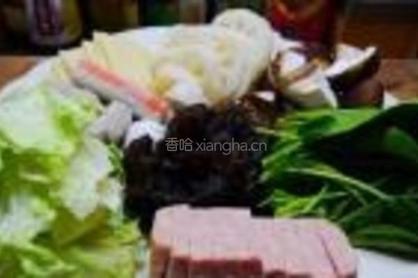 肥肠麻辣香锅的做法图解2