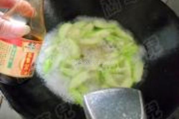 麻花丝瓜粉丝素汤的做法图解7