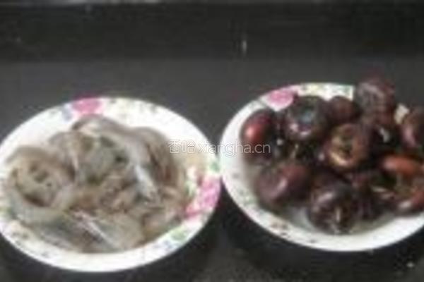虾仁炒荸荠的做法图解1