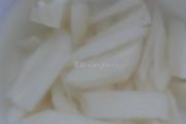 莲藕青瓜炒鸡丁的做法图解2
