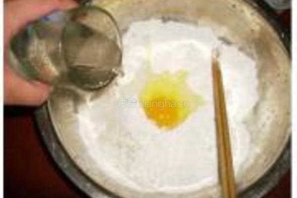 蜜豆软面包的做法图解2