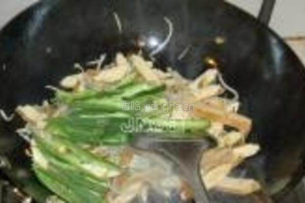 银芽青椒炒豆干的做法图解11