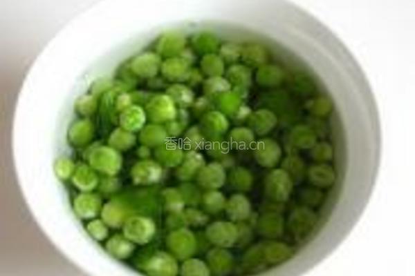 虾仁焖饭的做法图解2