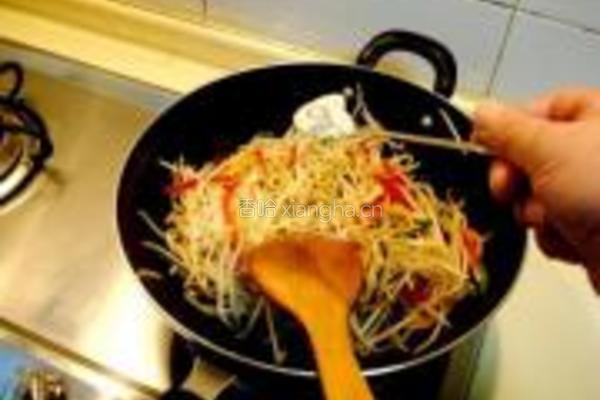 酸辣五色炒银牙的做法图解8
