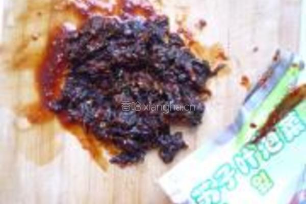 苏子叶泡菜烧鲫鱼的做法图解1