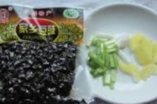 豆豉烧鳊鱼的做法图解2