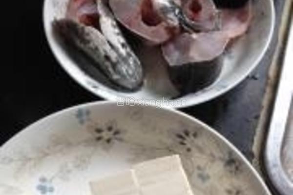 黑鱼豆腐汤的做法图解2