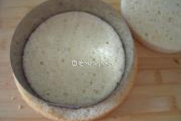 蓝莓慕斯的做法图解3