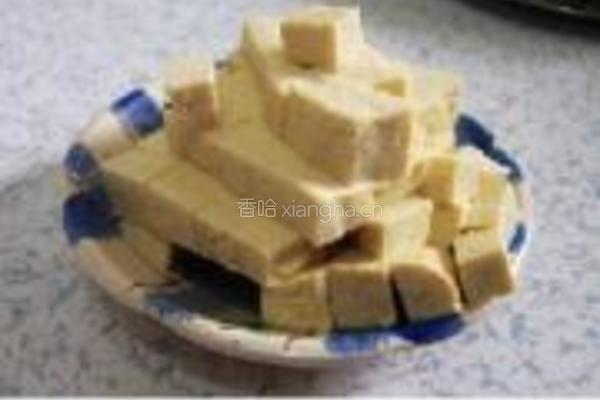 紫菜豆腐汤的做法图解2