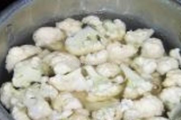 凉拌木耳菜花的做法图解3