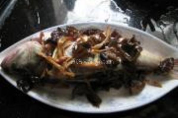 特色蒸鲈鱼的做法图解14