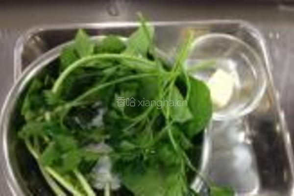 蒜味鸡腿小土豆的做法图解3