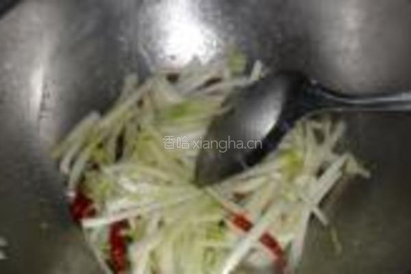 醋溜白菜帮的做法图解4