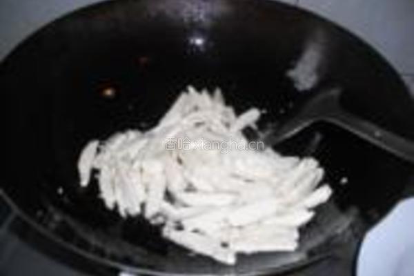 香芹白豆干炒肉的做法图解3
