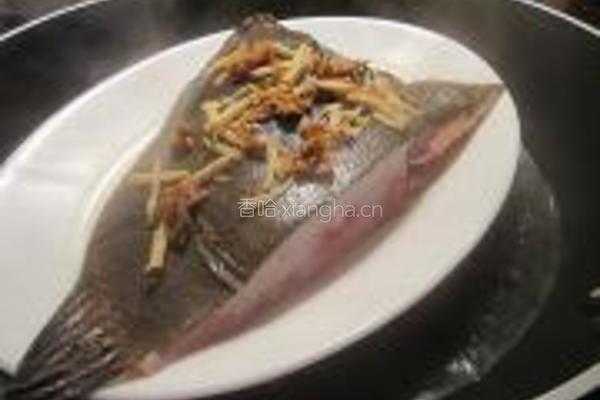冬菜蒸左口鱼的做法图解3
