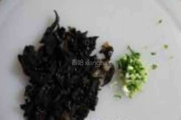凉拌木耳的做法图解4