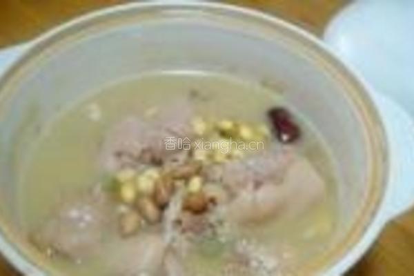 黄豆花生猪蹄煲的做法图解16