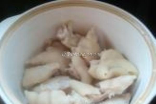 黄豆花生猪蹄煲的做法图解9