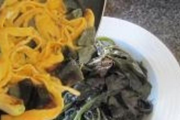 皮蛋上汤紫贝菜的做法图解12