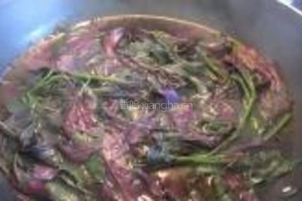 皮蛋上汤紫贝菜的做法图解5