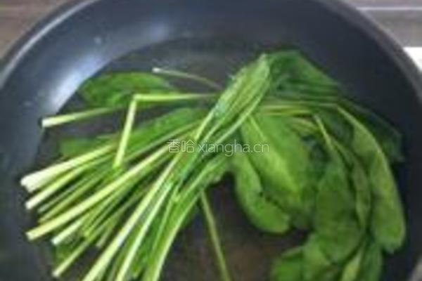 凉拌菠菜金针菇的做法图解3