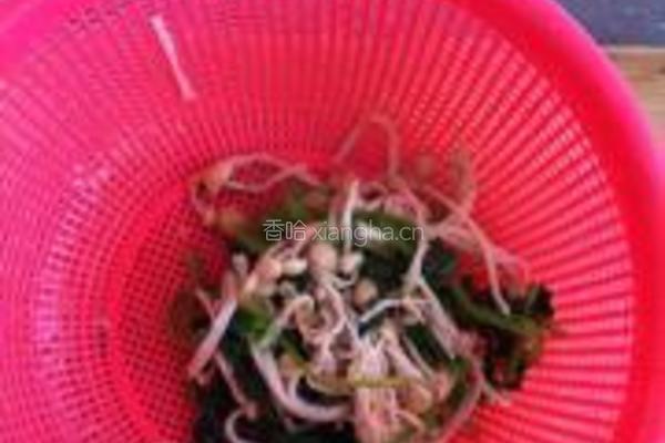 凉拌菠菜金针菇的做法图解5