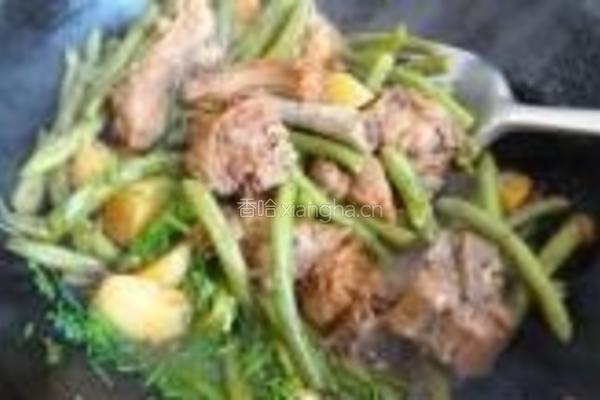 排骨芸豆炖土豆的做法图解8