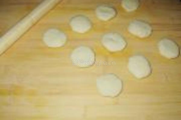 雪里蕻豆腐干盒子的做法图解7