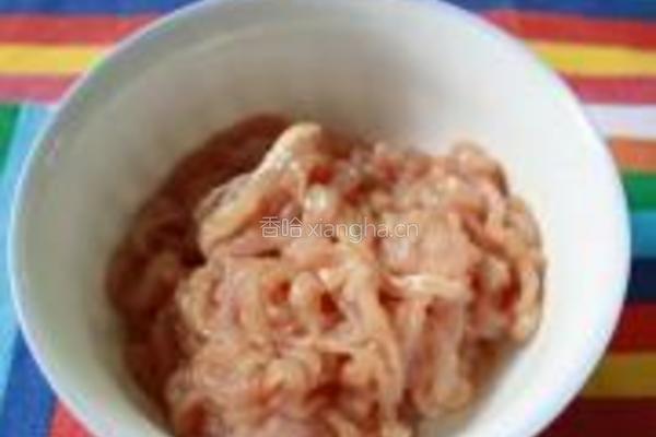 杏鲍菇炒肉丝的做法图解1
