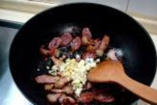 西芹香干炒腊味的做法图解5