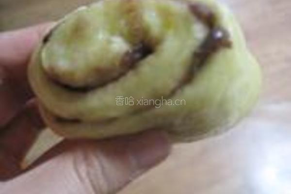 红豆沙地瓜花卷的做法图解10