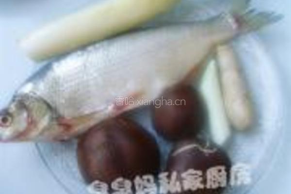 干烧鳜鱼的做法图解1