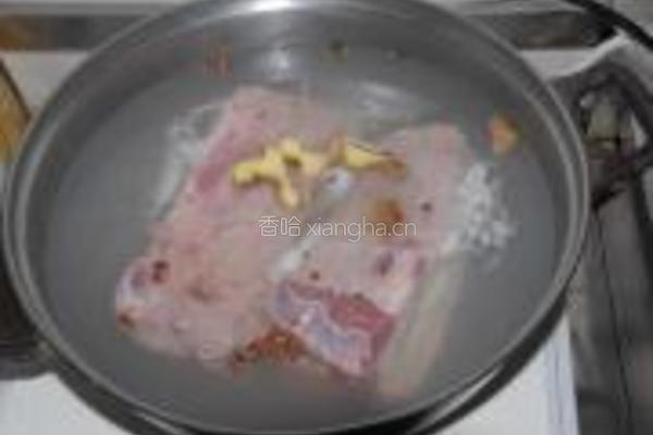梅菜扣肉的做法图解1