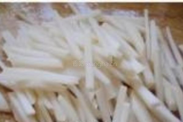 紫色萝卜炒虾米的做法图解1
