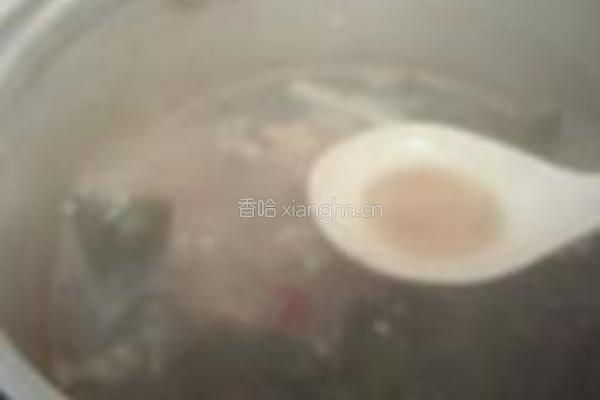 鲜蔬炖猪蹄的做法图解7